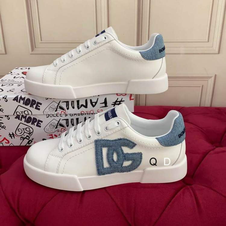 Picture of Dolce Gabbana Shoes _SKUDGsz35-45GDT04034560